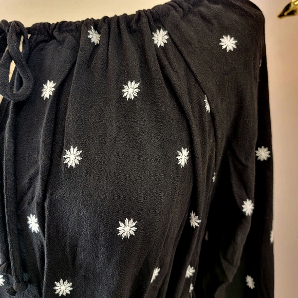 By Together Black and White Dress - Picture 4 of 13